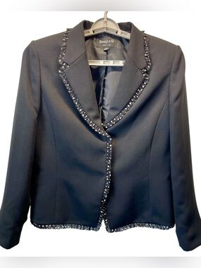 Daniele O By Tahari Levine Woman’s Sz 14 Black Cropped Blazer ruffled Trim
